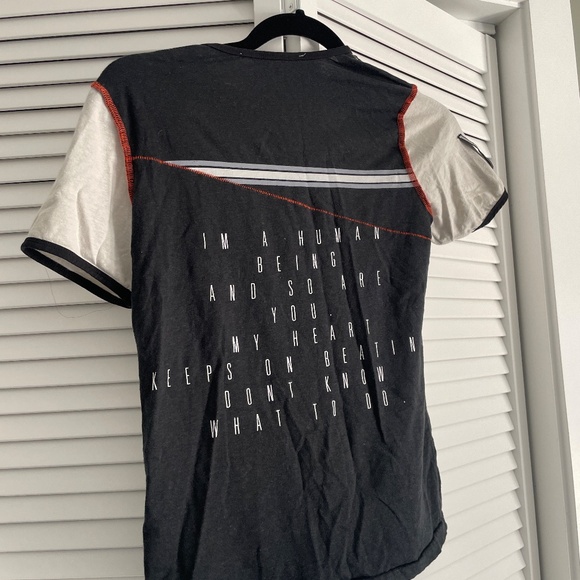 Ren Shirt- Size Small - US 6 - Picture 4 of 5